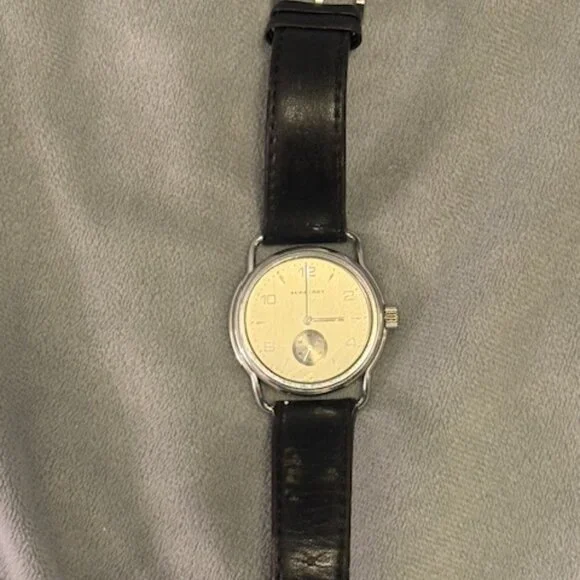 Burberry Classic Watch BU1204 - Picture 2 of 4